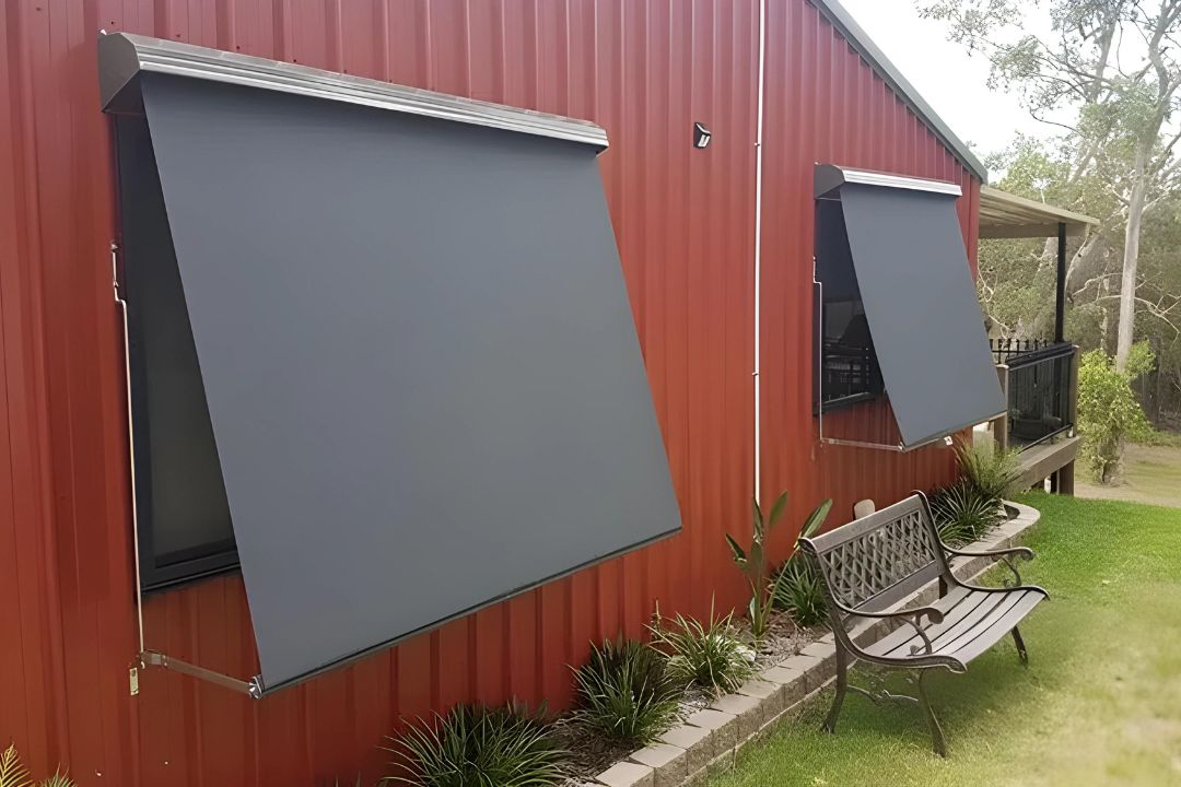 Auto Lock Window Awnings