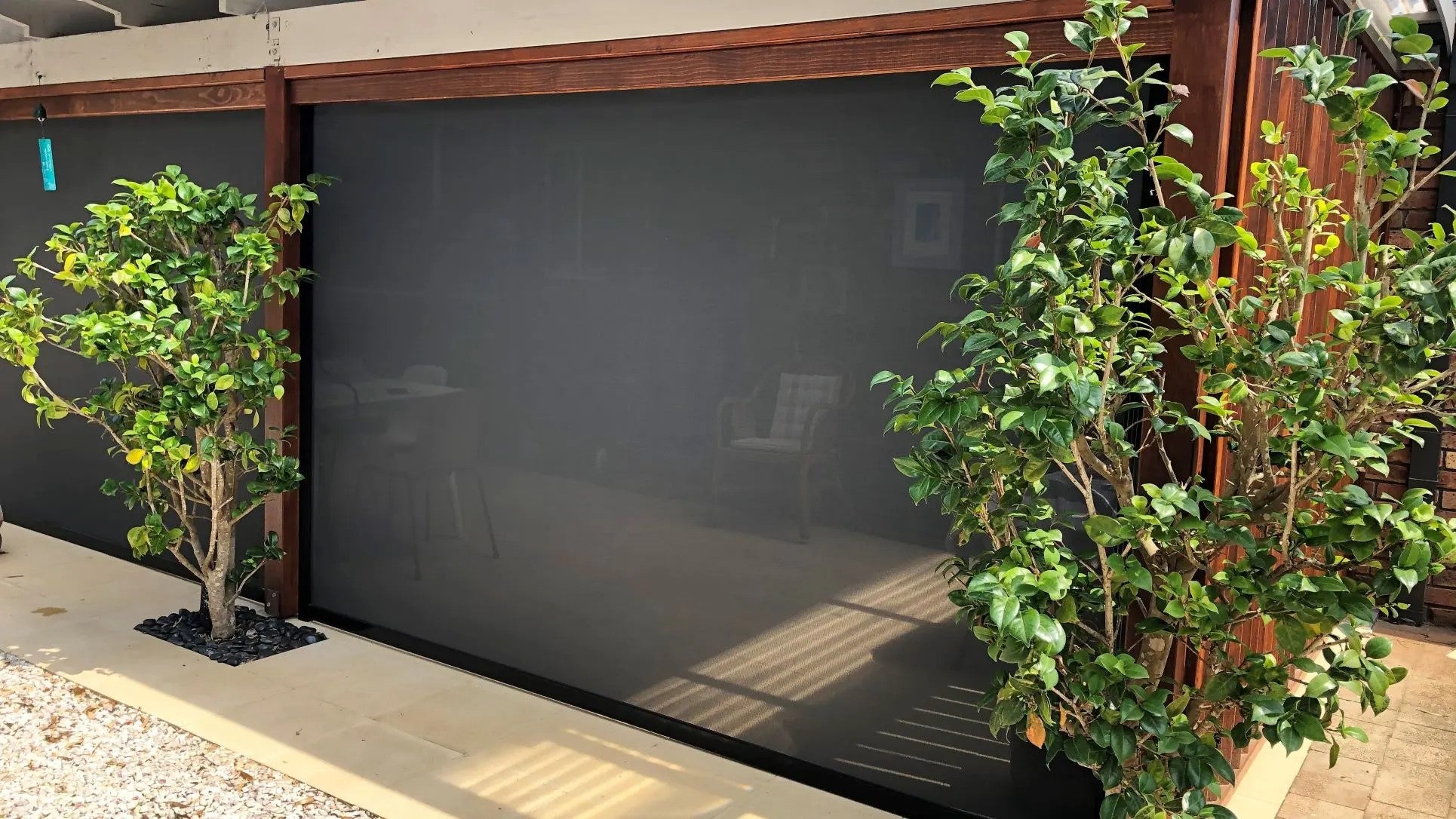 Customizable outdoor roller blinds for any patio