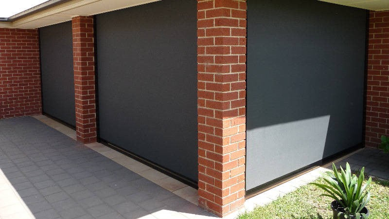 Ziptrak Outdoor Blinds with energy-efficient fabric providing weather control and comfort for verandah spaces – Ozrite