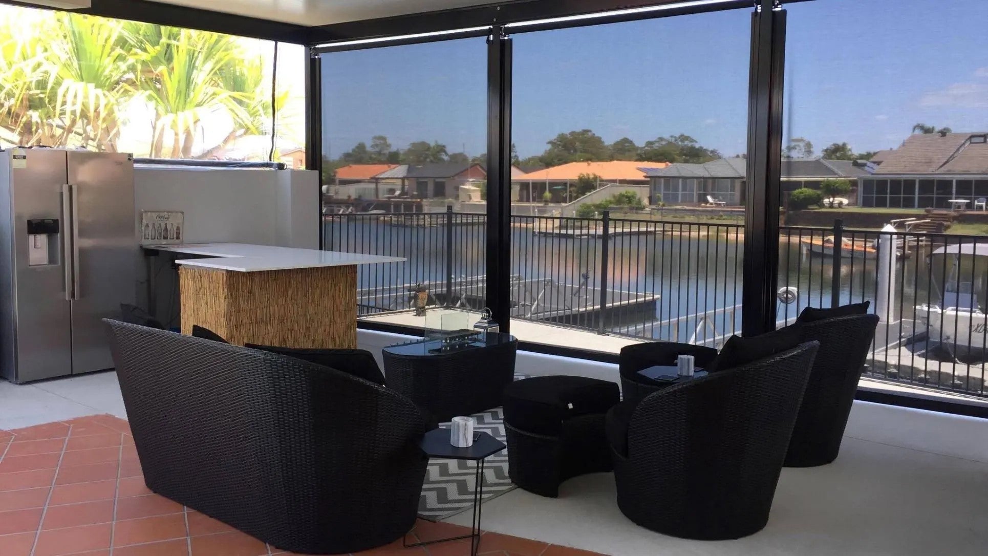 Premium outdoor blinds for your relaxation space